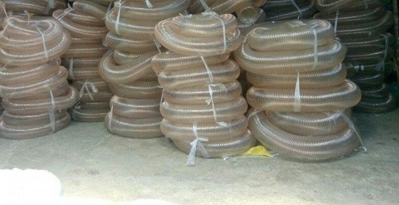 Đánh giá ống hút bụi PU lõi thép mạ đồng Phi 200