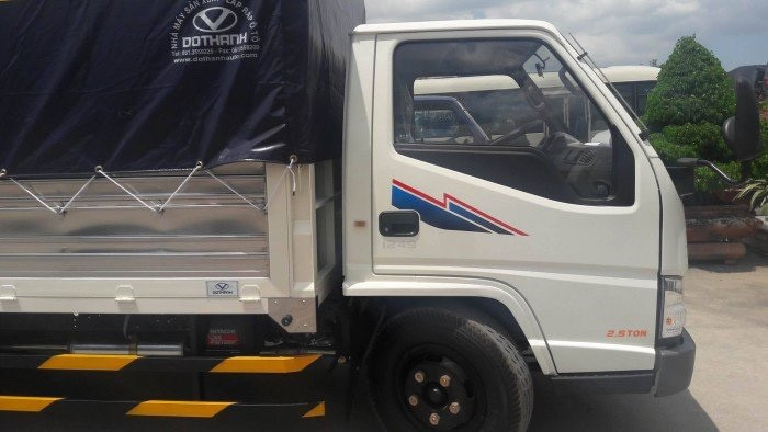 Hyundai-Do-Thanh-Iz-49