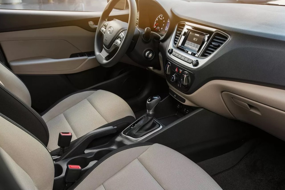 Hyundai Accent 2018 sắp ra mắt tại Việt Nam có gì mới?(3)
