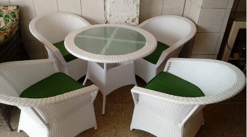 Những ưu điểm nổi bật của bàn ghế nhựa giả mây là gì?(1)