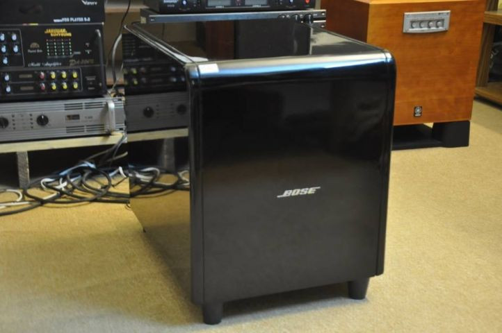 Đặc điểm nổi bật của Loa Sub Bose AM 1200