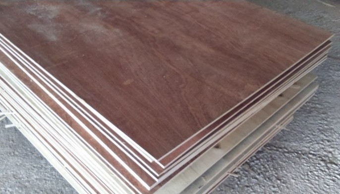 Ưu điểm mặt bàn gỗ công nghiệp(1)