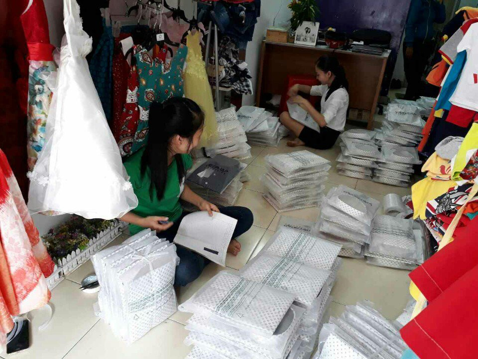 Công ty may áo sơ mi nam đồng phục giá rẻ tại Bình Tân, TPHCM 1