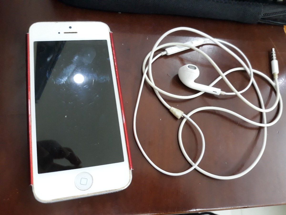 Bạn chọn phần mềm hay phần cứng l&agrave; yếu tố quyết định khi mua smartphone?