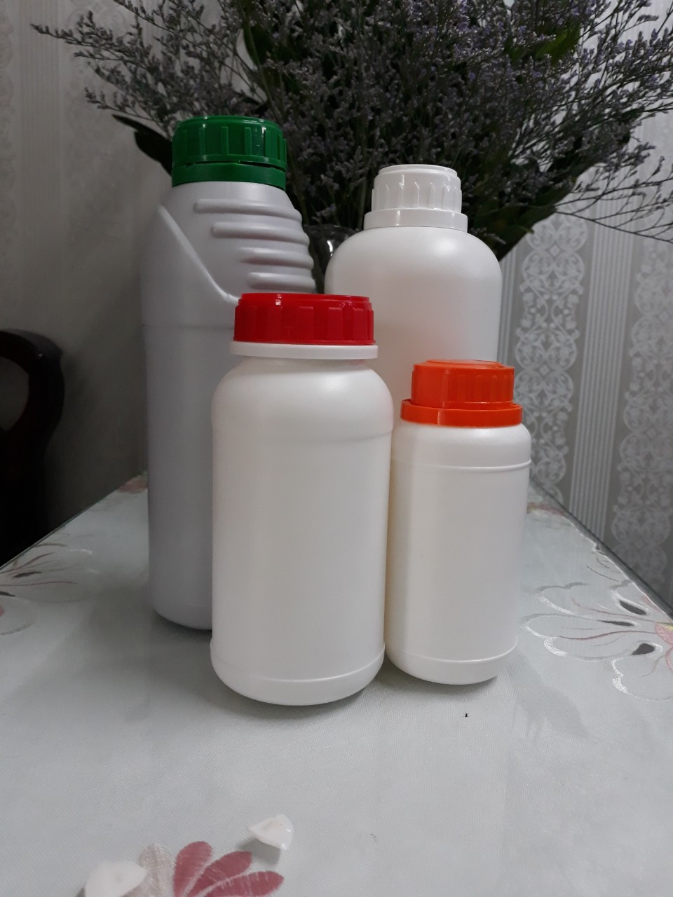 Tìm mua chai nhựa nông dược đựng hóa chất thuốc bảo vệ thực vật ở đâu?