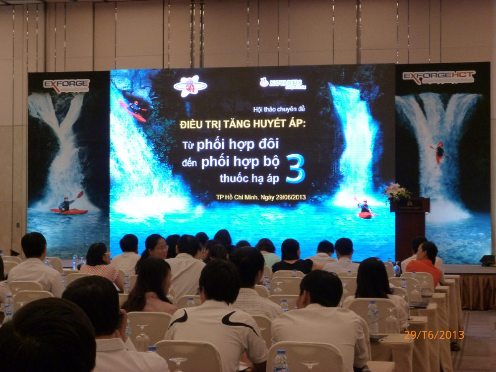 Tư vấn chọn và báo giá màn hình led P2 - màn hình Led sân khấu sự kiện