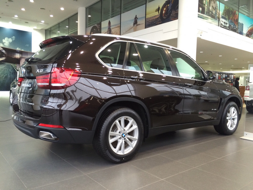 Các trang bị tiện nghi và an toàn của BMW X5 2018