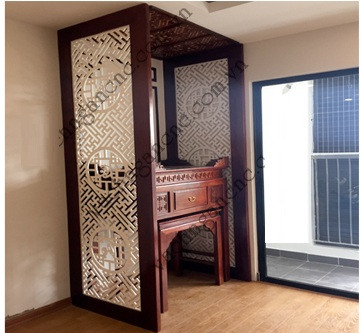 Top 5 mẫu vách ngăn phòng bàn thờ bằng gỗ mộc mạc, đẹp