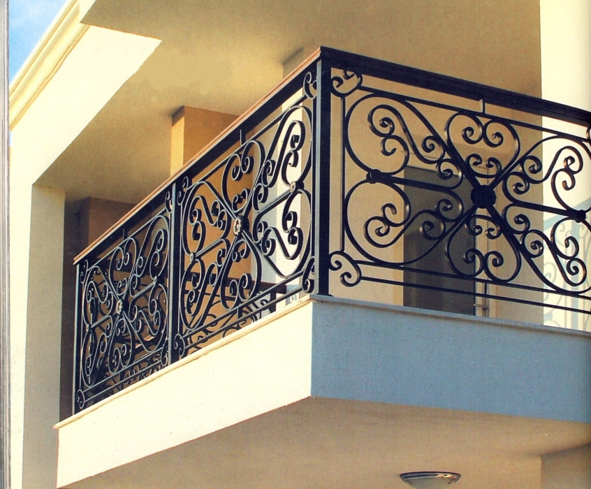 Phương pháp thiết kế lan can ban công đẹp cho biệt thự và nhà phố sang trọng