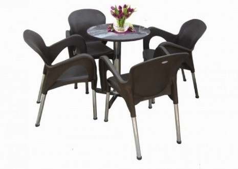 Bàn ghế cafe cũ thanh lý giá cực rẻ tại TPHCM