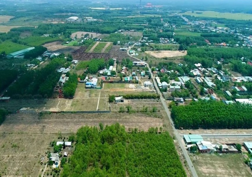 Đất nền TPHCM có thật sự khan hiếm, dòng tiền dịch chuyển sang các đô thị vùng ven