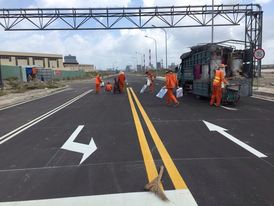 Các loại sơn kẻ vạch bãi đỗ xe, tầng hầm tốt nhất