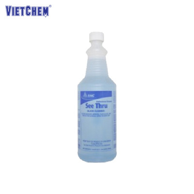 Sử dụng hóa chất tẩy rửa xe ô tô chuyên dụng để loại bỏ mùi hôi khó chịu