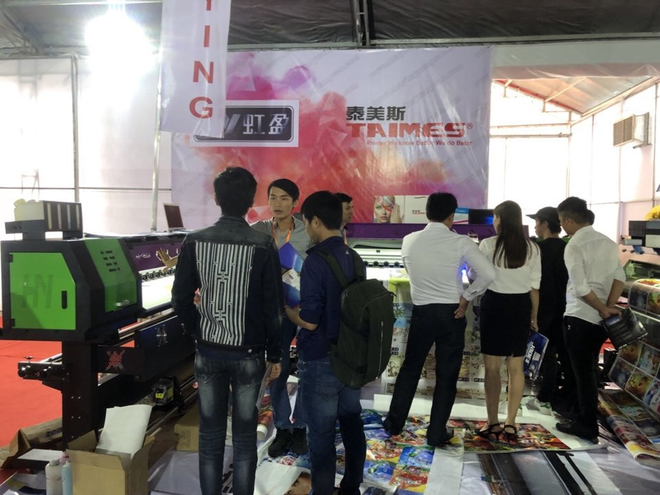 Công ty TNHH MayInQuangCao tại triển lãm quảng cáo tại nhà thi đấu Phú Thọ, TPHCM