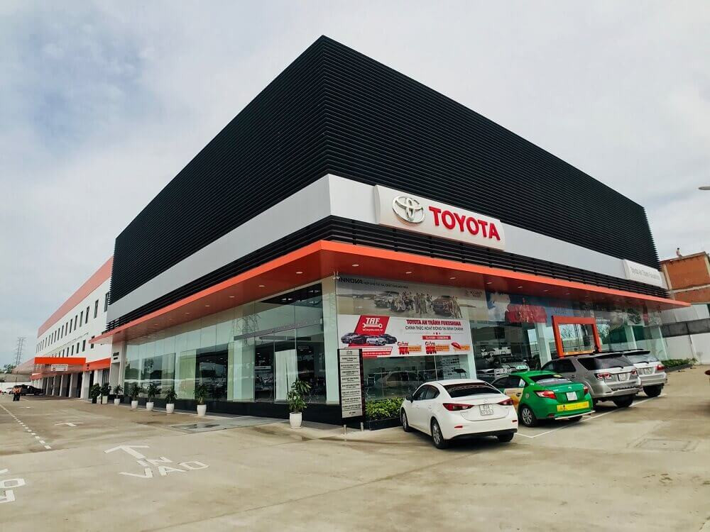 Đại lý Toyota An Thành Fukushima Bình Chánh phân phối chính hãng các dòng xe Toyota giá tốt, chính sách mua xe trả góp tốt nhất