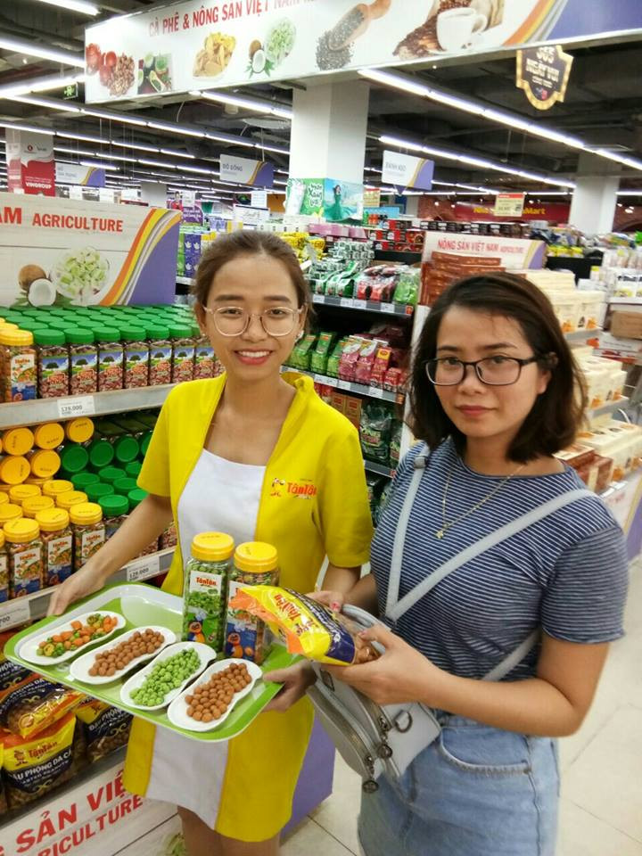 Chương trình khuyến mãi hè và Sampling Tân Tân