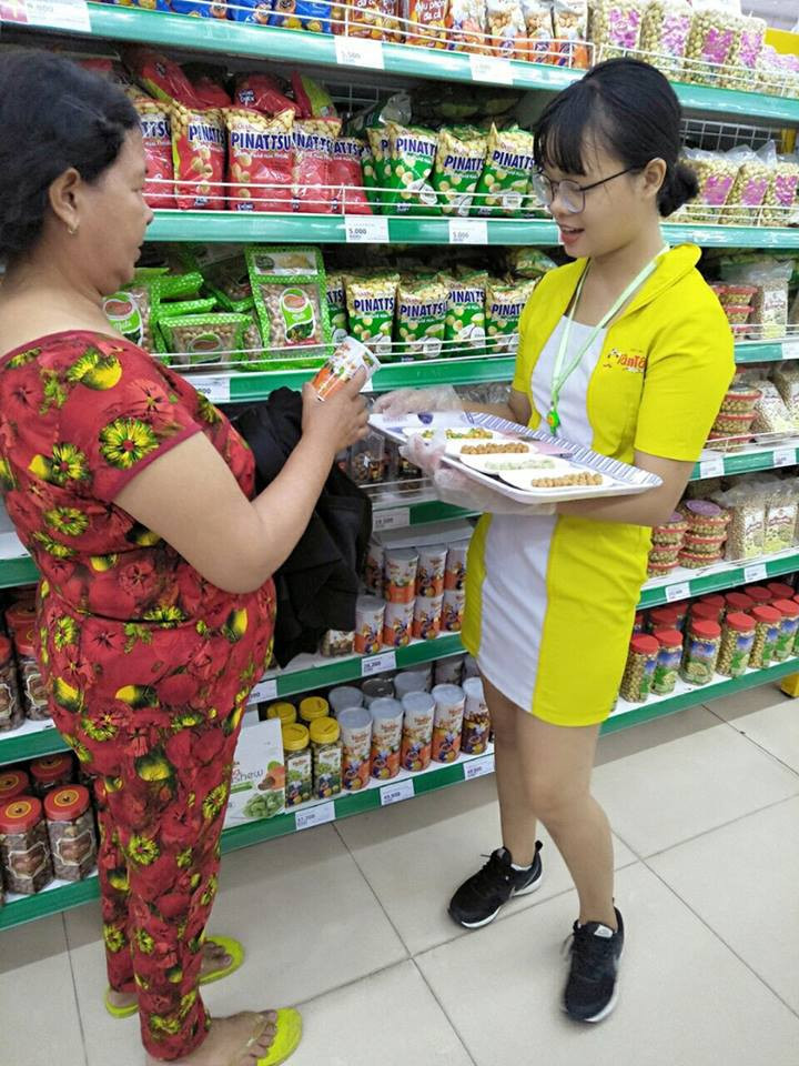 Chương trình khuyến mãi hè và Sampling Tân Tân(6)