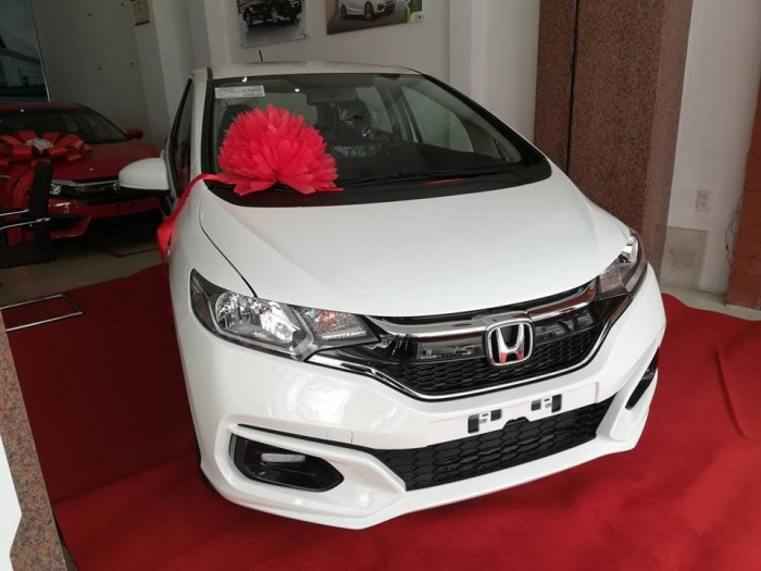 Đánh giá chi tiết xe ô tô Honda Jazz V 2018