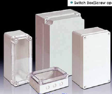 Hộp tủ điện chống thấm nước góp phần mang lại hệ thống điện an toàn khi thi công ở dưới nước