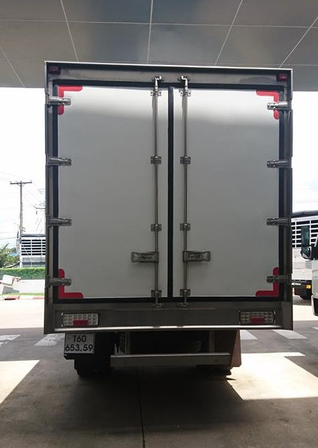 xe tải fuso fi thùng kín composite(1)