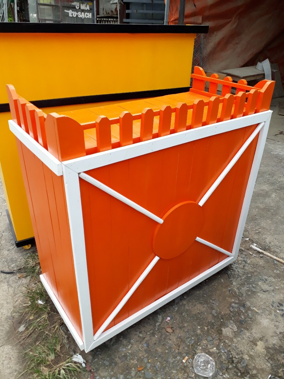 Xưởng sản xuất bàn ghế ngồi bệt quán cafe, trà sữa tại TPHCM