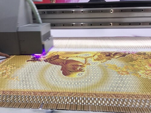Máy in phẳng UV - in tranh tôn giáo - in trên chất liệu mành sáo, tranh treo tường phòng thờ