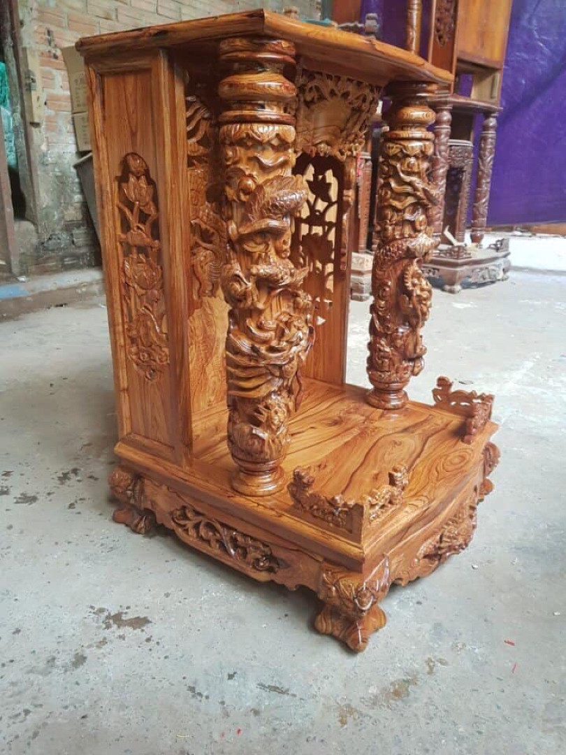 Giá bàn thờ Ông Địa, Thần Tài bằng gỗ tại TPHCM