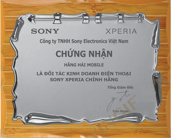 Bằng chứng nhận gỗ đồng, cung cấp biểu trưng chứng nhận vinh danh đại lý xuất sắc cuối năm