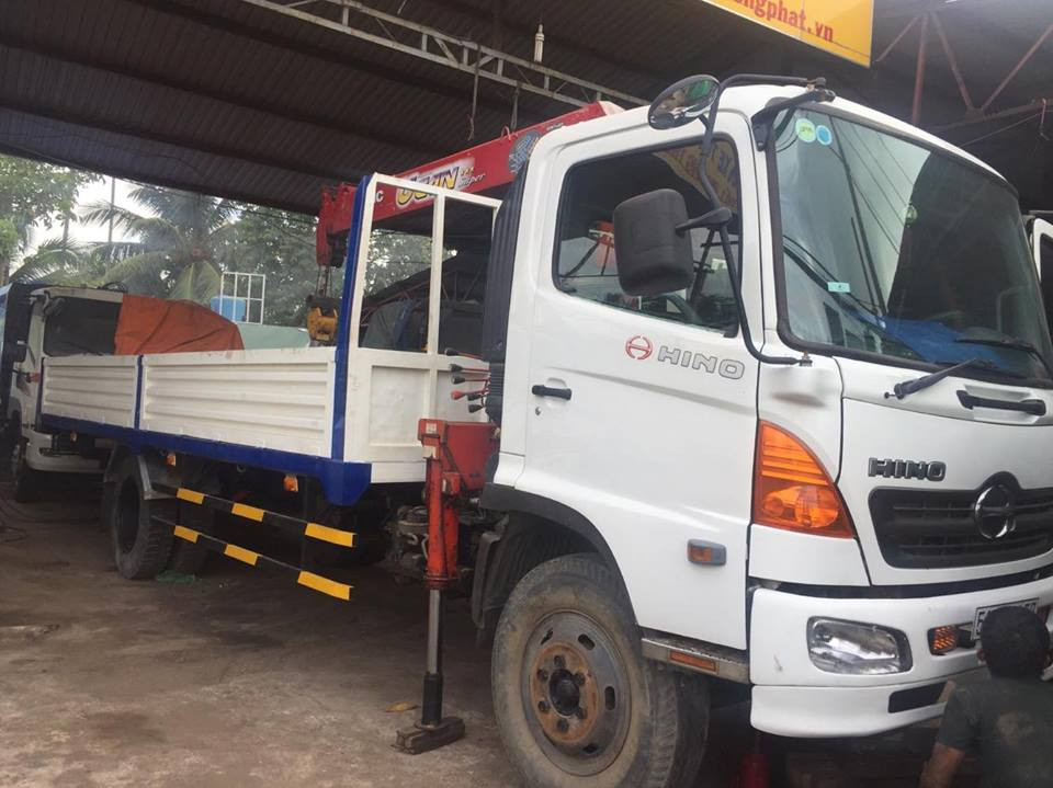 Bán xe Hino FC đời 2008 gắn cần 3 tấn 3 khúc