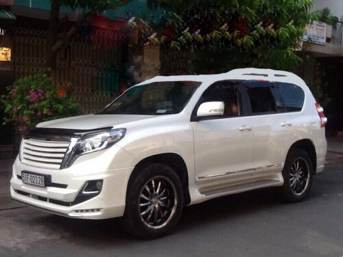 Giá thuê xe 7 chỗ tự lái TPHCM(2)