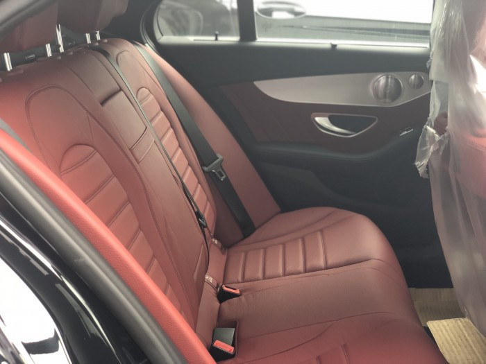 Tại sao nên chọn mua xe Mercedes-Benz đã qua sử dụng?