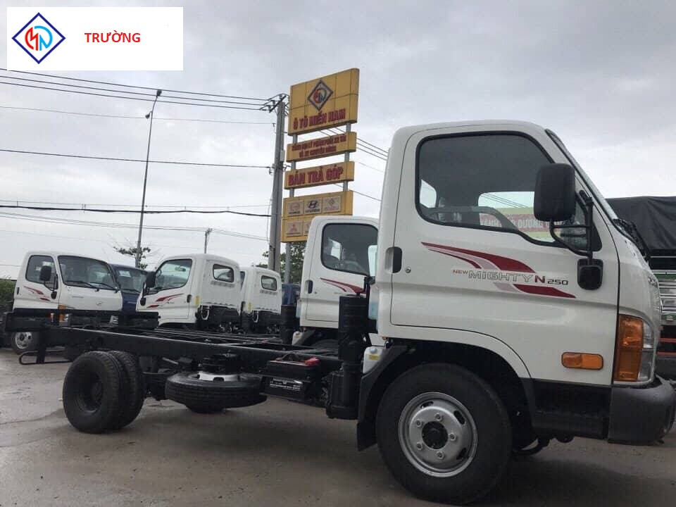 Hyundai new Mighty H250 2,5 tấn mới giá rẻ nhất Miền Nam