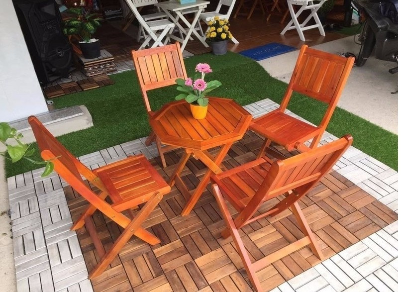 Tại sao nên mua bàn ghế xếp cho quán cafe?