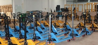 Kinh doanh các loại xe nâng tay thấp giá tốt