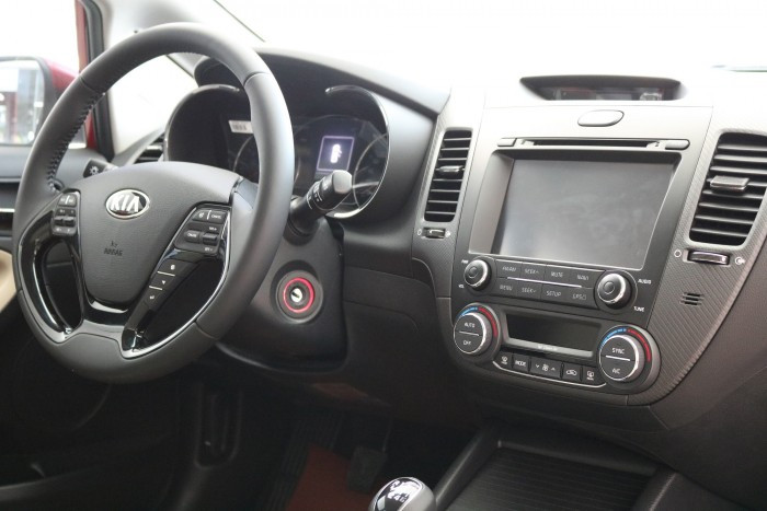 Chọn mua xe Kia Cerato - Dòng xe đẳng cấp cho mọi người
