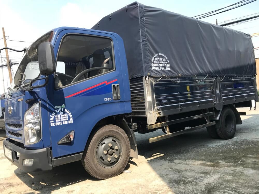 Mua trả góp xe tải 2.5 tấn Hyundai Iz65