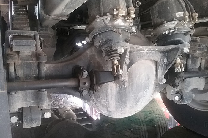 Đánh giá chi tiết xe ben ShacMan 8X4 2017