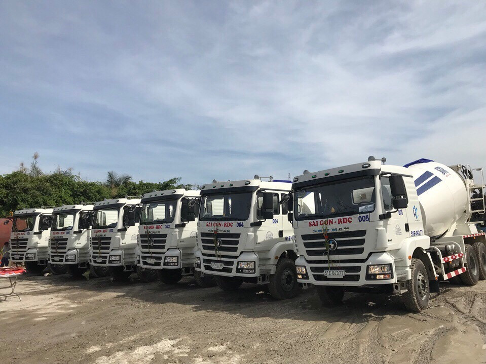 Xe trộn bê tông ShacMan 6X4 2017 