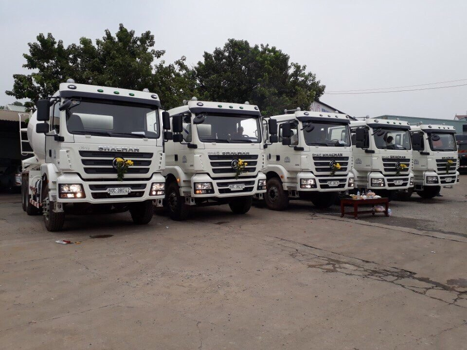 Xe trộn bê tông ShacMan 6X4 2017 