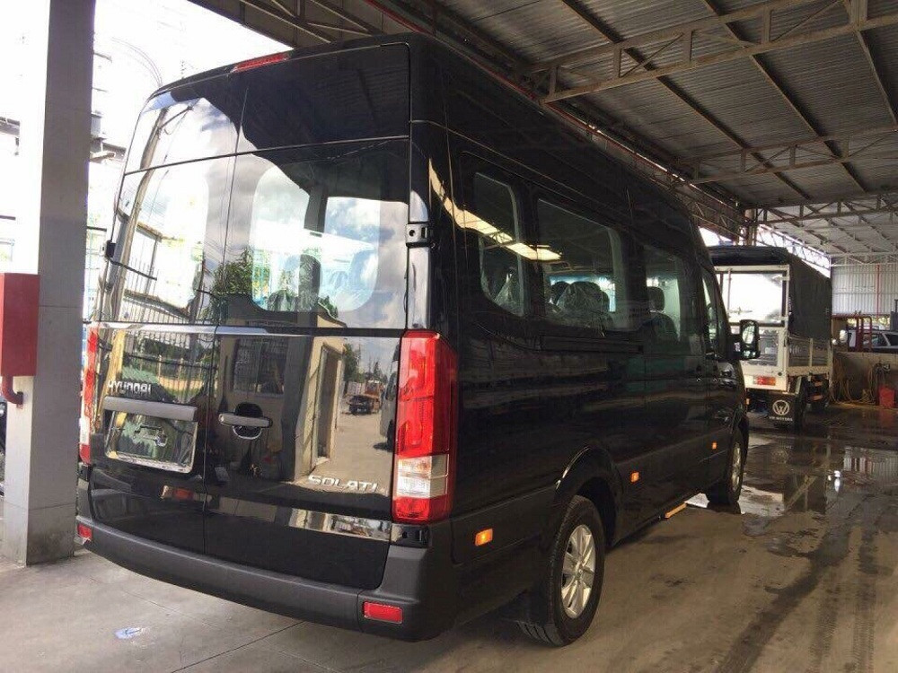Hướng dẫn mua trả góp xe 16 chỗ Hyundai Solati(2)