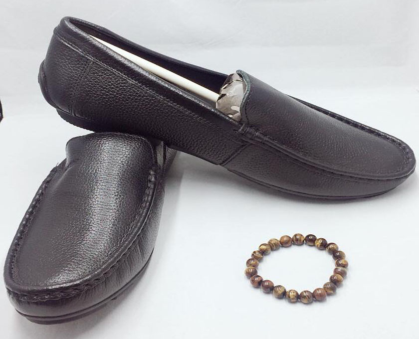 Mẹo nhận biết giày da nam thật giả(1)