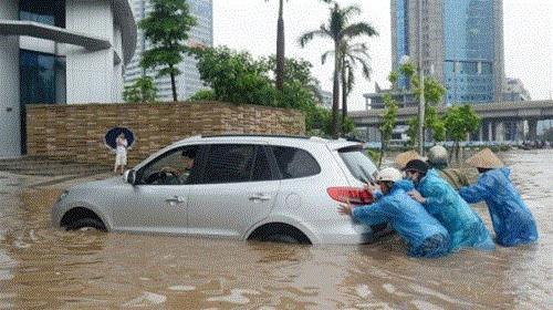 Tài xế cần chú ý khi lái xe mùa mưa - Kinh nghiệm thuê xe tự lái
