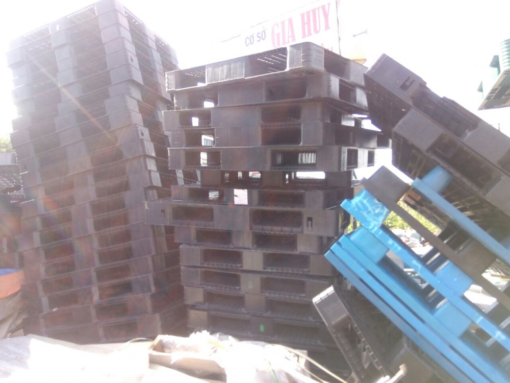 Cần quan tâm đến kích thước pallet nhựa cũ HCM