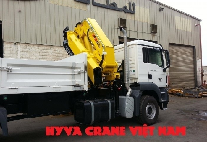 Cẩu gập Hyva giải pháp cho nâng hạ, bốc xếp và cứu hộ giao thông(1)