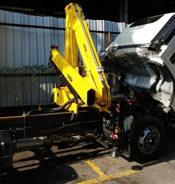 Cẩu gập Hyva giải pháp cho nâng hạ, bốc xếp và cứu hộ giao thông(4)