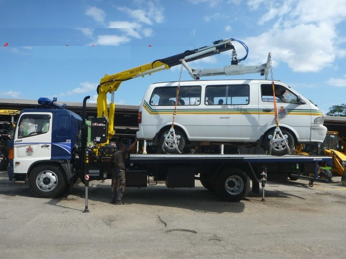 Cẩu gập Hyva giải pháp cho nâng hạ, bốc xếp và cứu hộ giao thông(5)