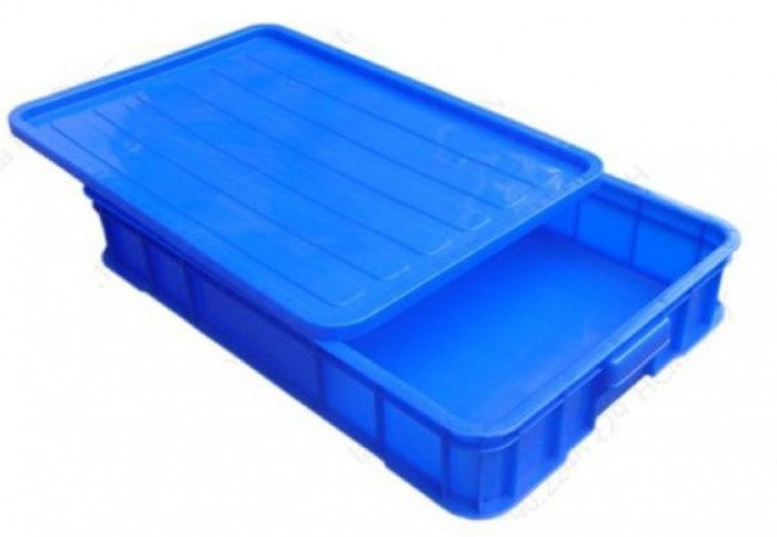 Địa chỉ mua bán thùng nhựa đặc uy tín TPHCM