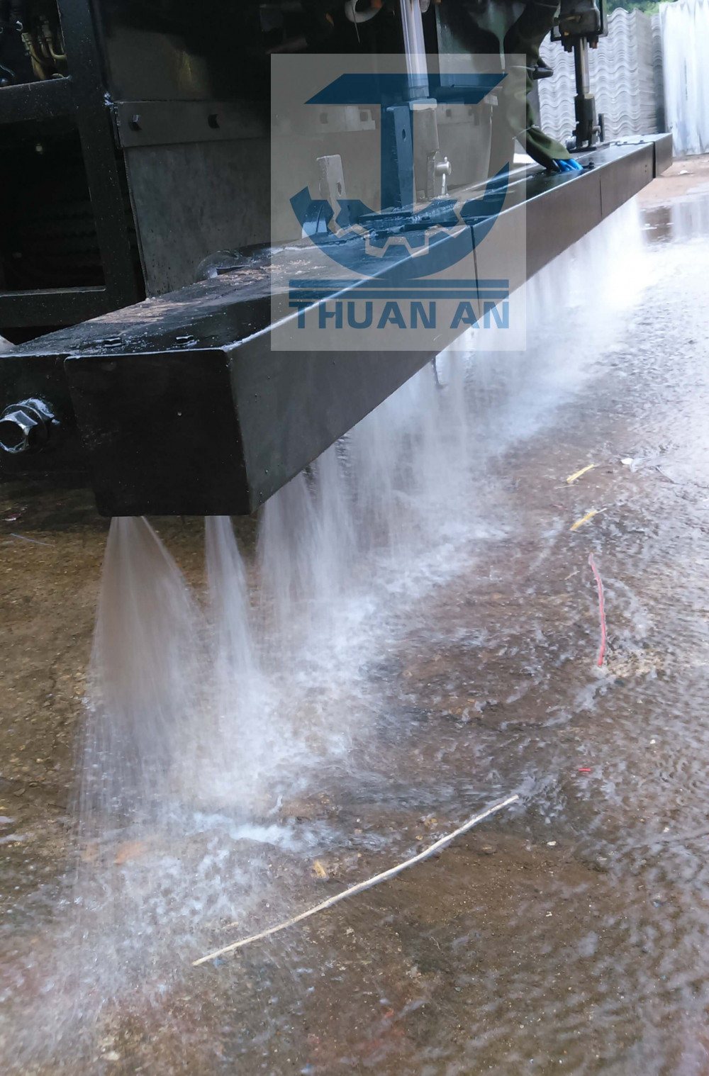 Đặc điểm của xe phun tưới nhũ tương nhựa đường