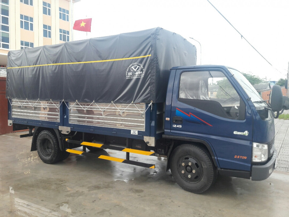 Giá xe iz49 Đô Thành 2.4 tấn mới nhất