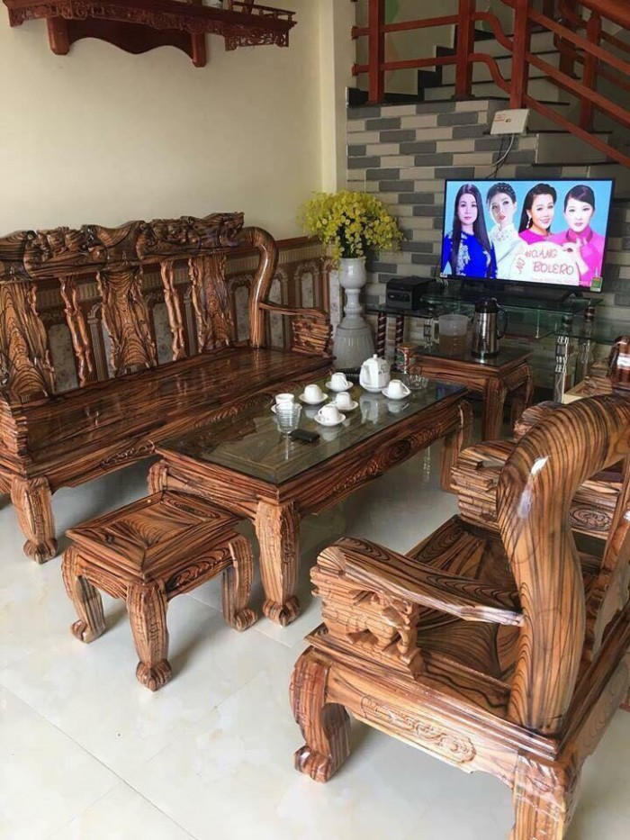 Mẫu bàn ghế gỗ phòng khách Minh Quốc tràm PU giả mun